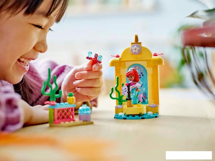Конструктор LEGO Disney Princess Музыкальная сцена Ариэль 43235