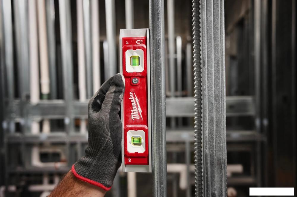 Уровень строительный Milwaukee 4932498742