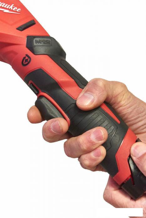 Труборез Milwaukee M12 PCSS-202C 4933479242 (с 2-мя АКБ, кейс)