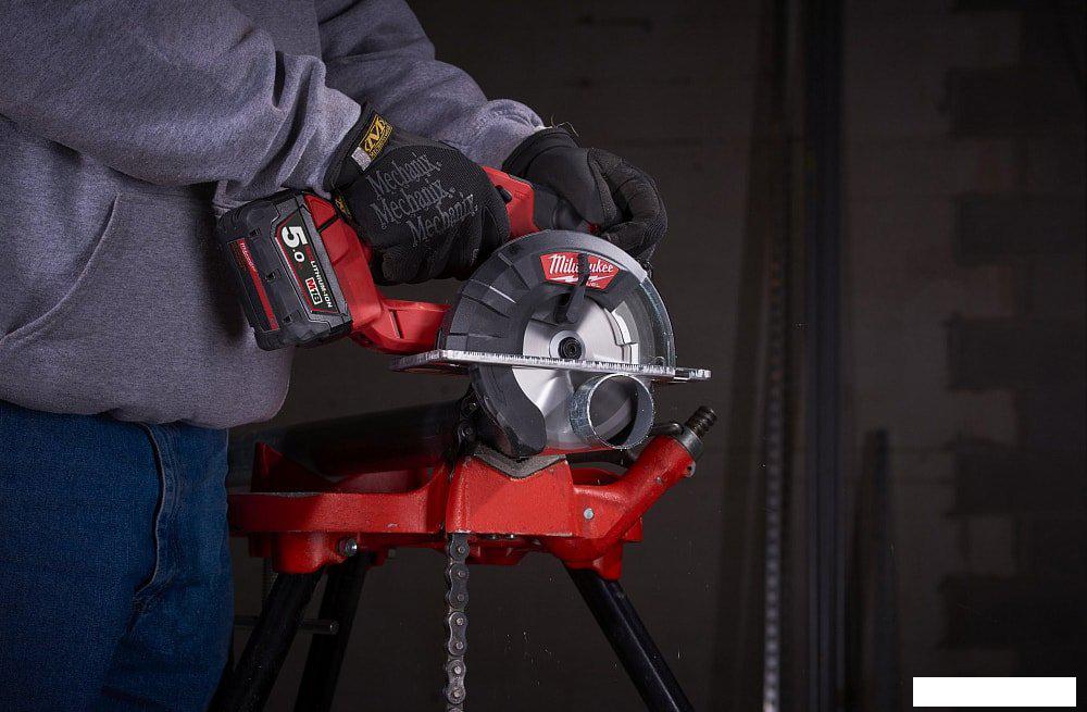 Дисковая (циркулярная) пила Milwaukee Fuel M18 FMCS-0X (без АКБ)