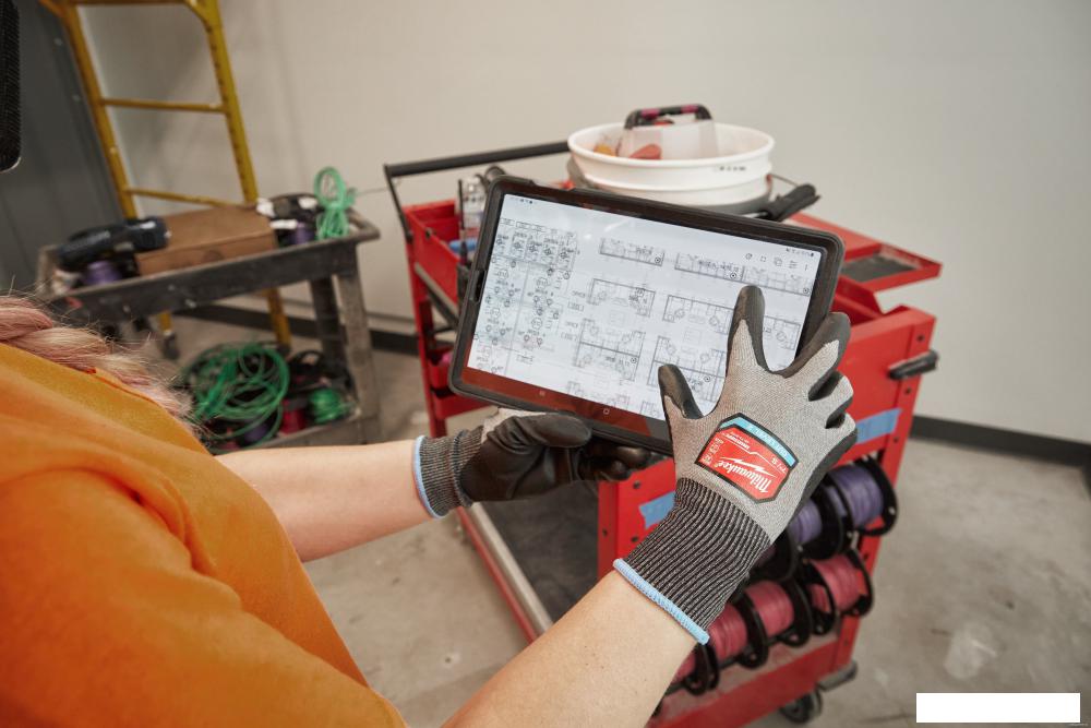 Искусственная кожа Milwaukee Hi-Dex 2/B 8/M 4932480492