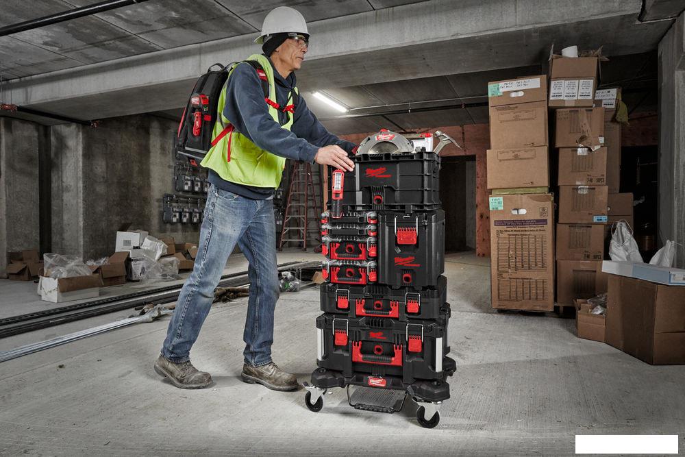 Ящик для инструментов Milwaukee Packout Compact 4932471723