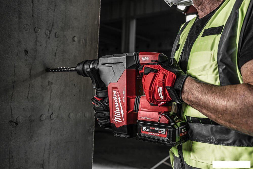 Перфоратор Milwaukee M18 FUEL M18ONEFHPX-552X 4933478496 (с 2-мя АКБ, кейс)