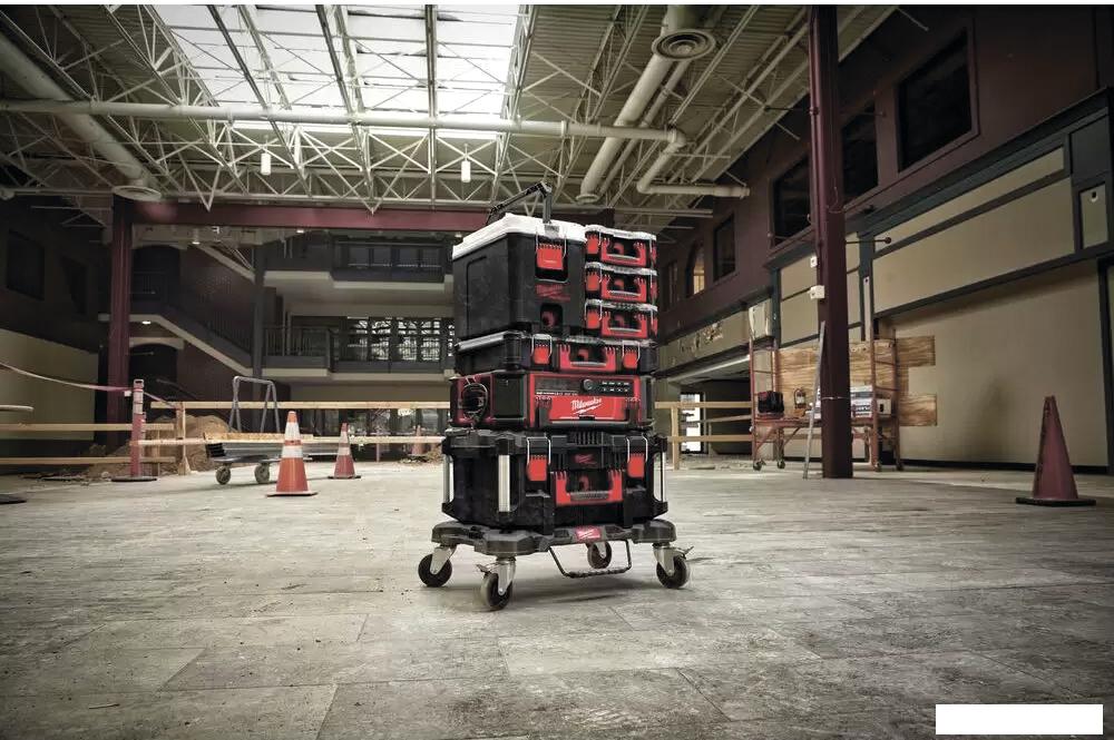 Кейс Milwaukee Packout Hardcooler 4932471722
