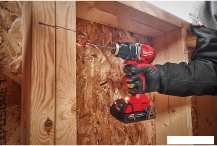 Дрель-шуруповерт Milwaukee M18 M18BLDDRC-0X 4933492832 (без АКБ, кейс)