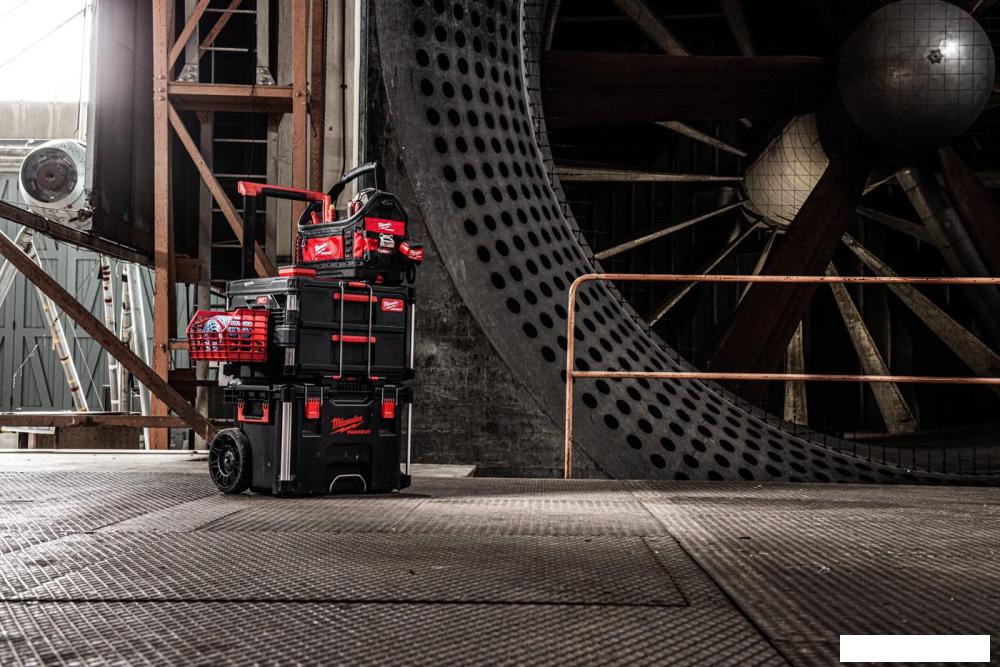 Платформа для фиксации на рейлингах Milwaukee 4932498648