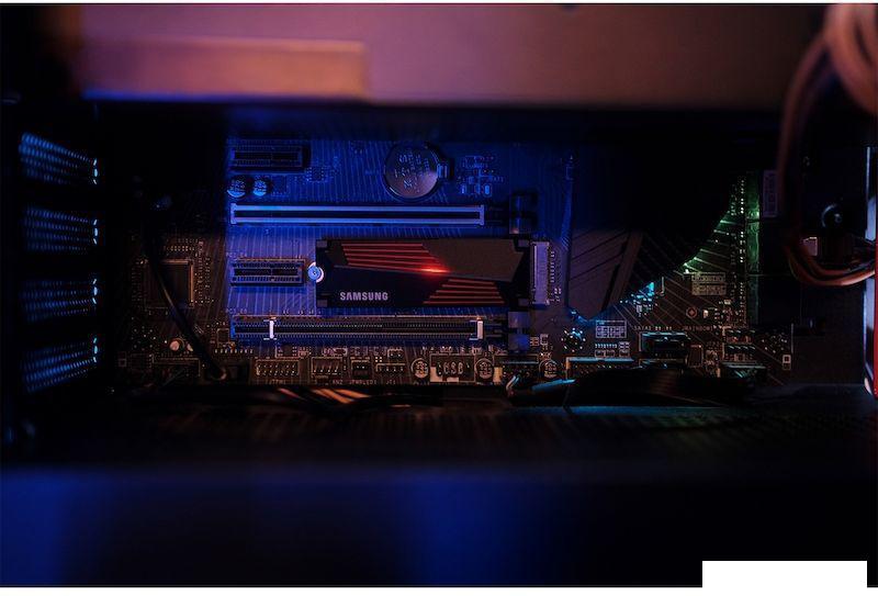SSD Samsung 990 Pro с радиатором 1TB MZ-V9P1T0CW