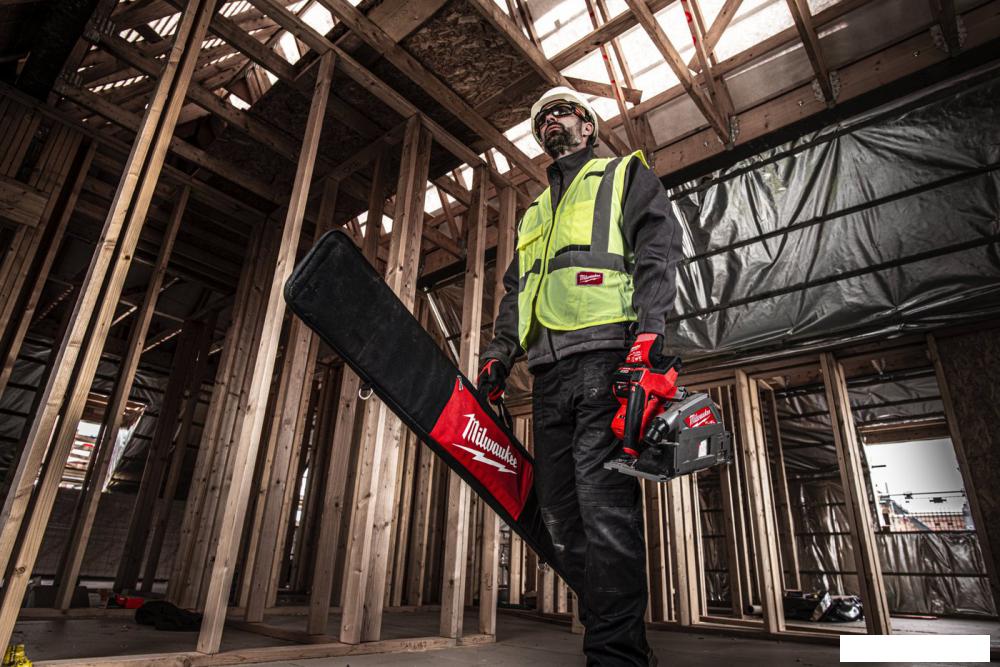 Дисковая погружная  Milwaukee M18 FPS55-552P Fuel 4933478778 (с 2-мя АКБ, кейс)