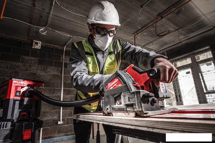 Дисковая погружная  Milwaukee M18 FPS55-552P Fuel 4933478778 (с 2-мя АКБ, кейс)