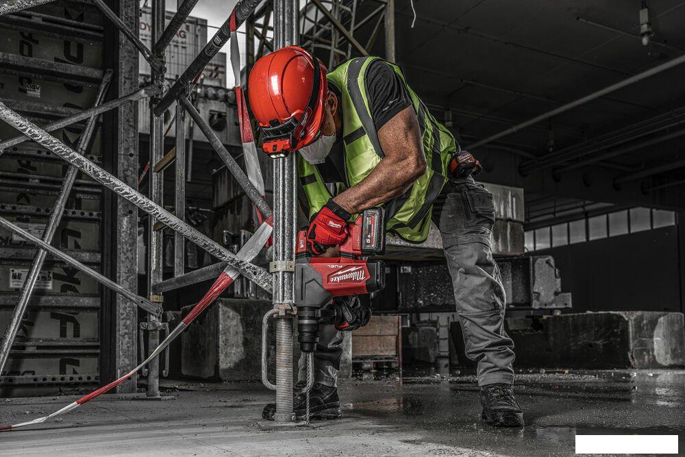 Перфоратор Milwaukee M18 FUEL M18ONEFHPX-552X 4933478496 (с 2-мя АКБ, кейс)