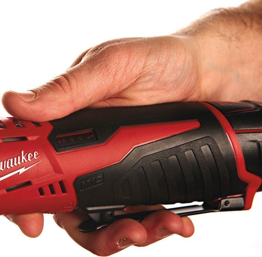 Трещотка Milwaukee M12 M12IR-201B 4933441720 (с 1-им АКБ, сумка)