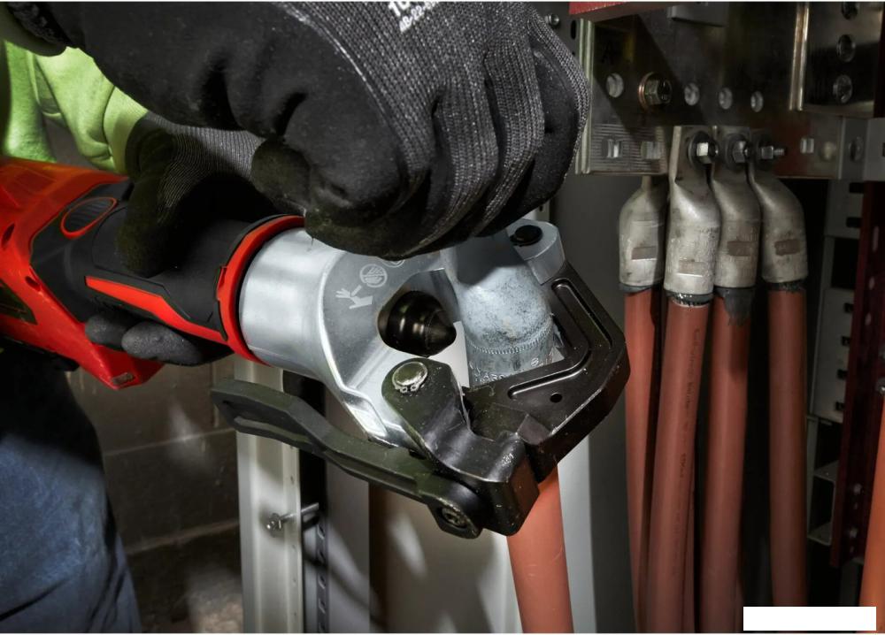Кримпер Milwaukee M18 HDCT-202C 4933471950 (с 2-мя АКБ, кейс)