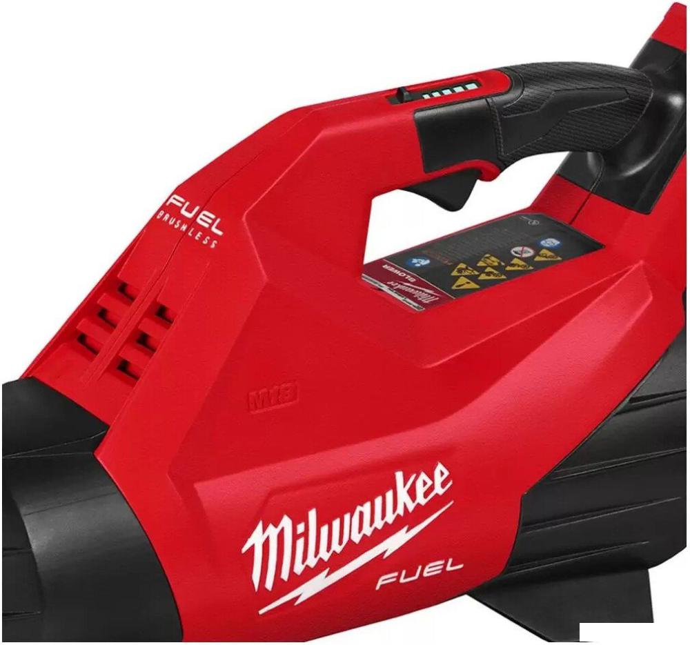 Садовая воздуходувка Milwaukee M18 FBLG3-802 4933499233 (с 2-мя АКБ)