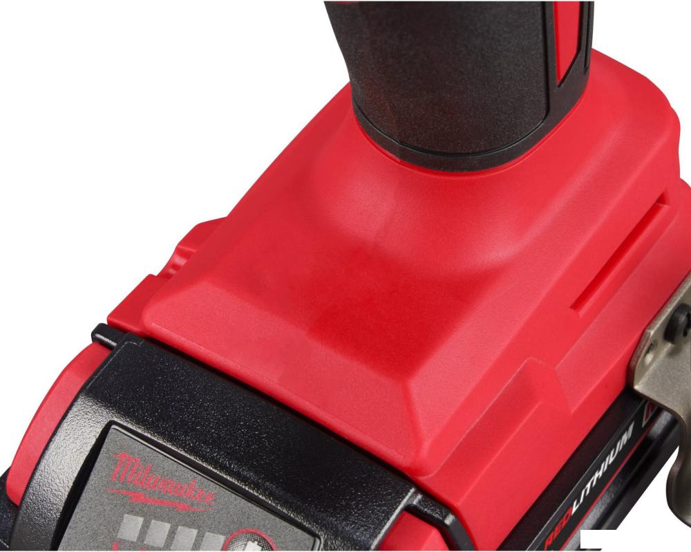 Винтоверт Milwaukee M18 BLIDRCMC-402C 4933499457 (с 2-мя АКБ, кейс)