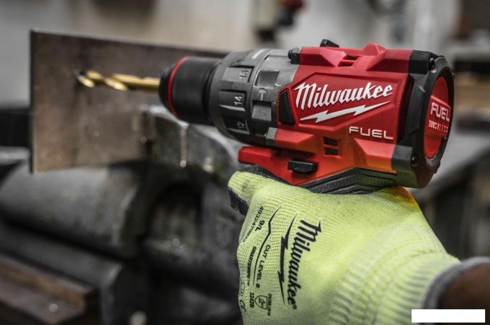 Ударная дрель-шуруповерт Milwaukee M18 FUEL M18FPD3-502X 4933479860 (с 2-мя АКБ, кейс)