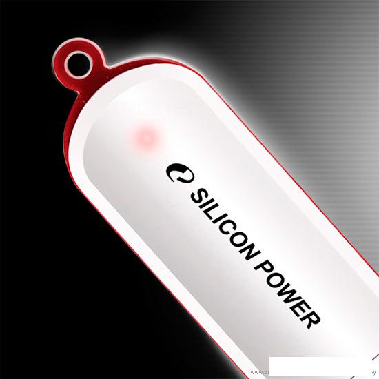 USB Flash Silicon-Power LuxMini 320 32GB (белый/красный)