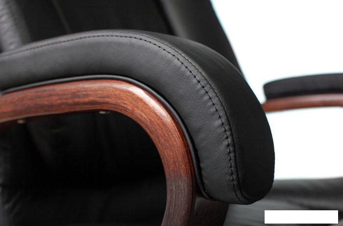 Офисное кресло Бюрократ T-9925WALNUT (черный)