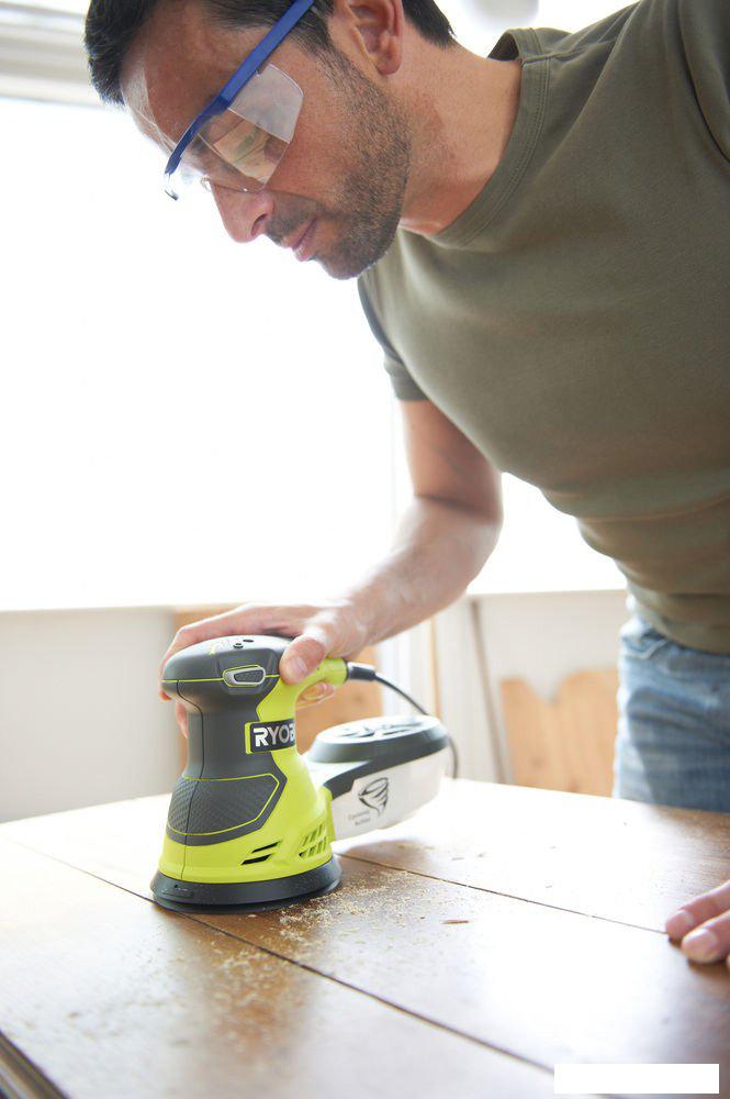 Эксцентриковая шлифмашина Ryobi ROS300A
