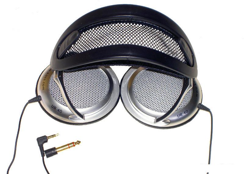 Наушники KOSS UR40