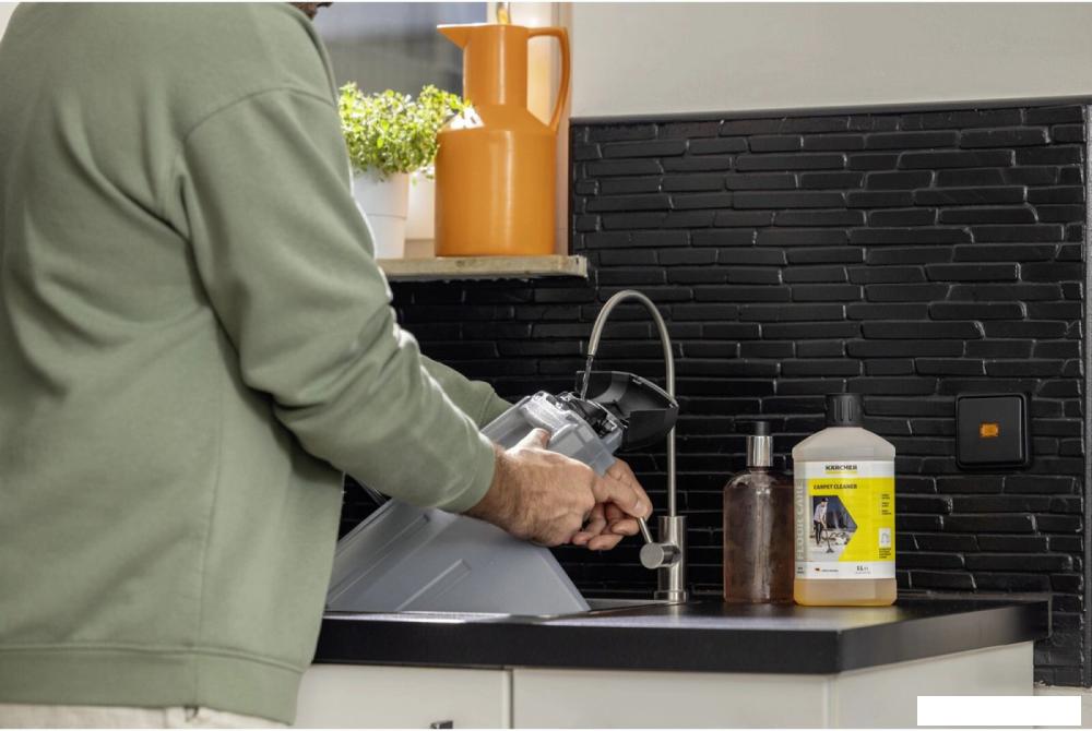Пылесос Karcher SE 4 Go!Further 1.081-172.0