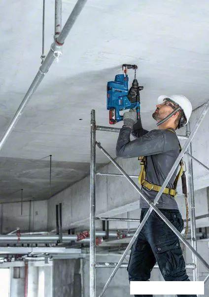 Перфоратор Bosch GBH 187-LI Professional 0611923020 (без АКБ)