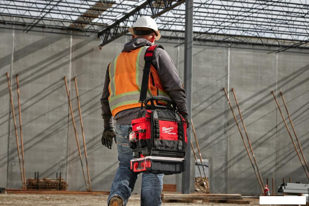 Сумка для инструментов Milwaukee Packout Closed Tote Tool Bag 4932493623