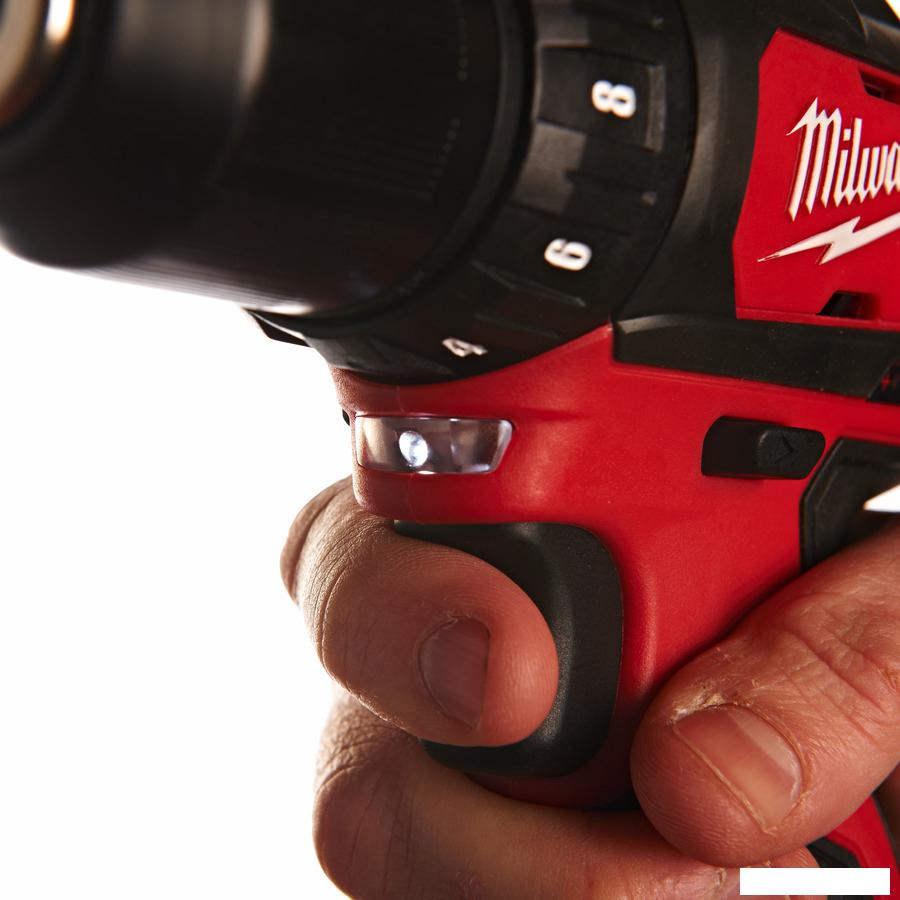 Дрель-шуруповерт Milwaukee M12 BDD-0 4933441930 (без АКБ)