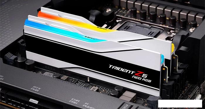 Оперативная память G.Skill Trident Z5 Neo RGB 2x16ГБ DDR5 6000МГц F5-6000J3036F16GX2-TZ5NRW
