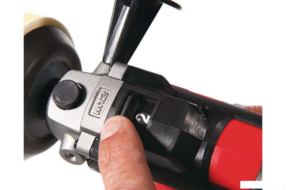 Полировальная машина Milwaukee M12 BPS-421X 4933447799 (с 2-мя АКБ, кейс)