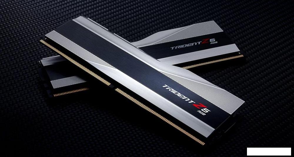 Оперативная память G.Skill Trident Z5 RGB 2x32ГБ DDR5 6000МГц F5-6000J3238G32GX2-TZ5RS