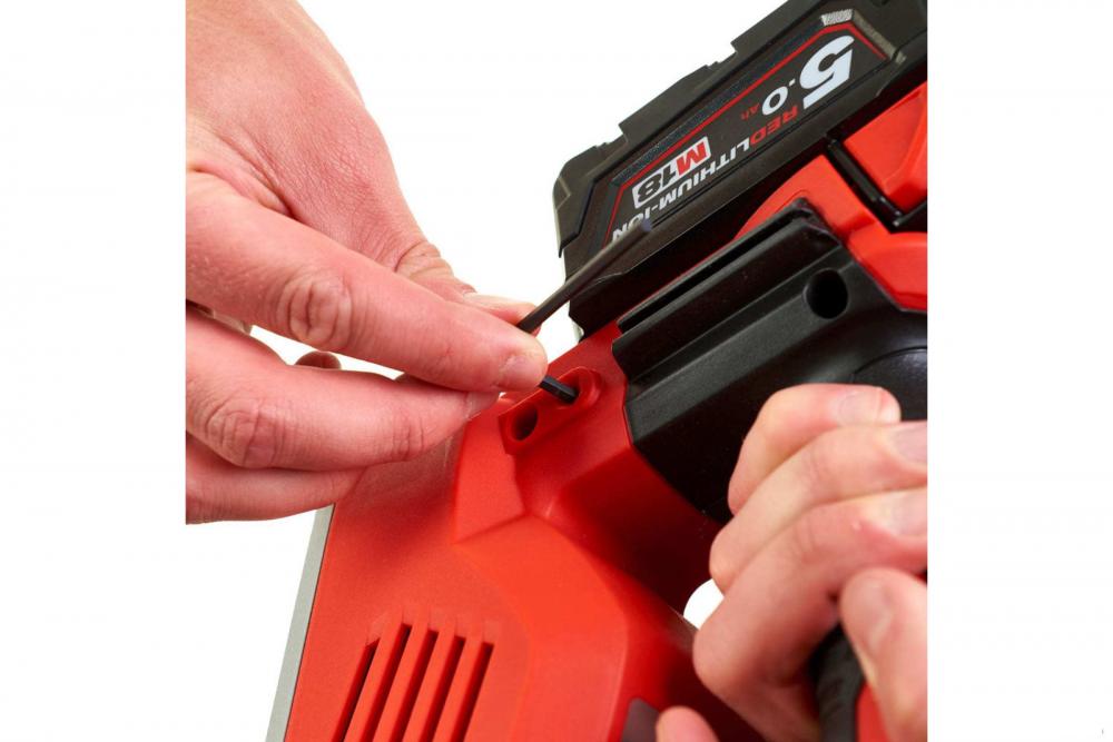 Рубанок Milwaukee M18 BP-0 4933451113 (без АКБ)
