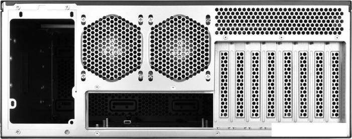 Корпуса SilverStone RM44