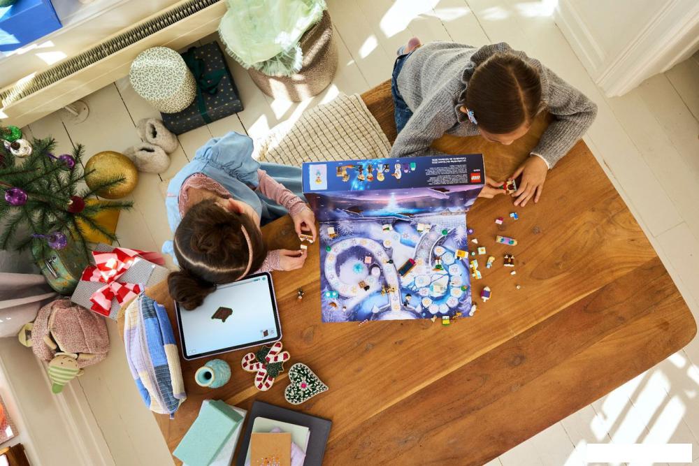 Конструктор LEGO Disney 43273 Адвент-календарь Холодное сердце 2025/2026