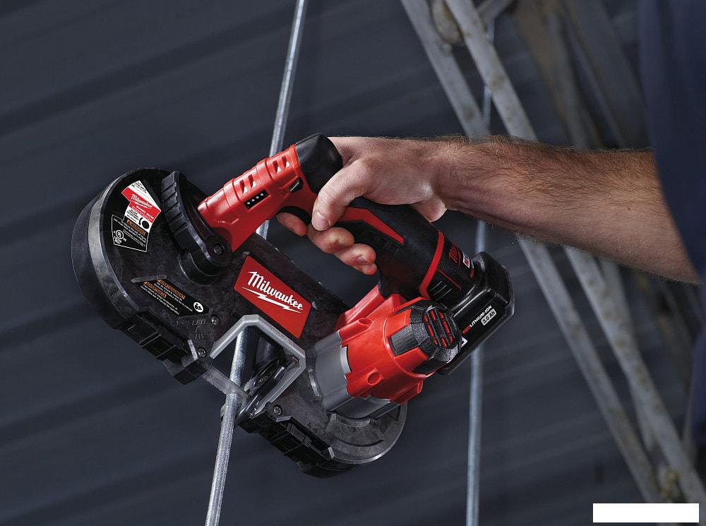 Ленточная пила Milwaukee M12 BS-0 4933431310 (без АКБ)