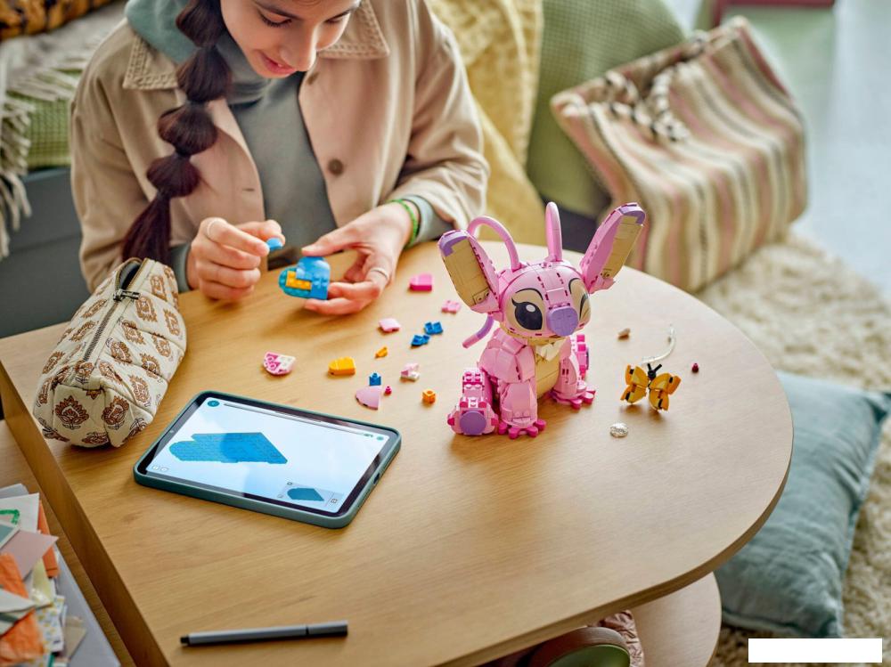 Конструктор LEGO Disney 43257 Лило и Стич: Ангел