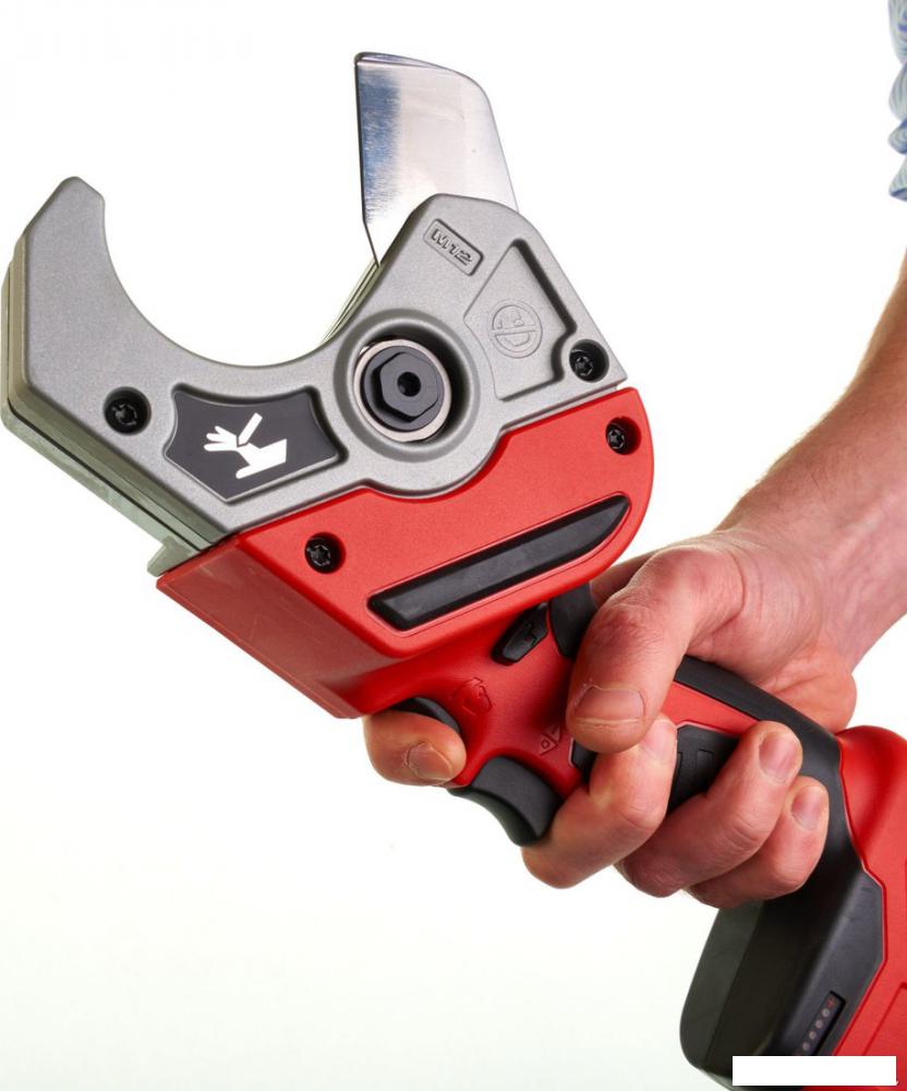Труборез Milwaukee 4933416550
