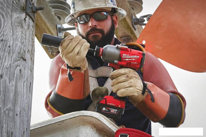 Гайковерт Milwaukee M18 FUEL M18ONEFHIWH716-0X 4933479152 (без АКБ, кейс)