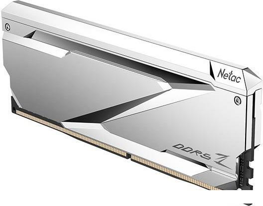 Оперативная память Netac Z RGB 2x16ГБ DDR5 6600МГц NTZED5P66DP-32S
