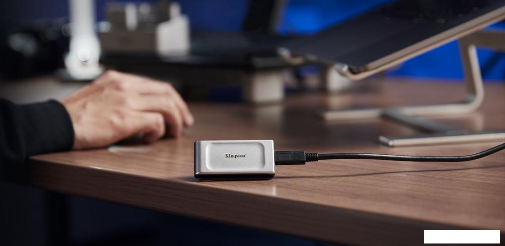 Внешний накопитель Kingston XS2000 500GB SXS2000/500G
