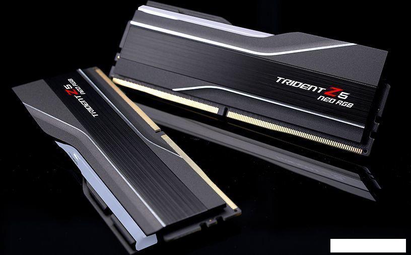 Оперативная память G.Skill Trident Z5 Neo RGB 4x64ГБ DDR5 6000 МГц F5-6000J3644D64GX4-TZ5NR