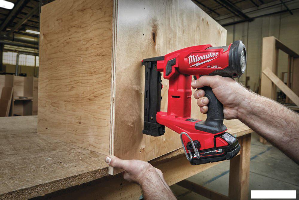 Milwaukee M18 FNCS18GS-0X 4933471942 (без АКБ)