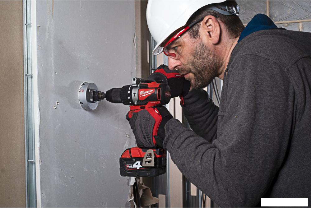Ударная дрель-шуруповерт Milwaukee M18 BLPD2-502X 4933464517 (с 2-мя АКБ 5 Ач, кейс)