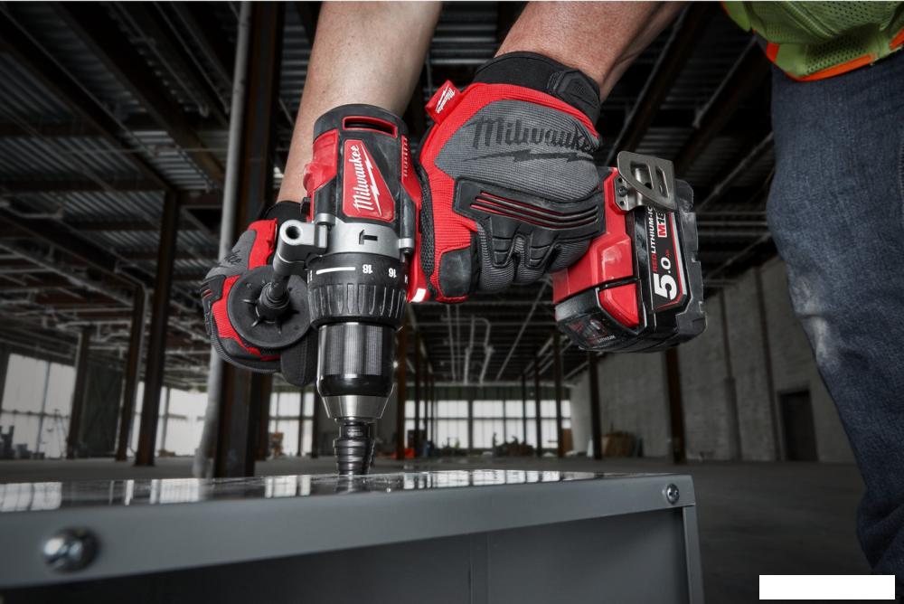 Ударная дрель-шуруповерт Milwaukee M18 BLPD2-502X 4933464517 (с 2-мя АКБ 5 Ач, кейс)