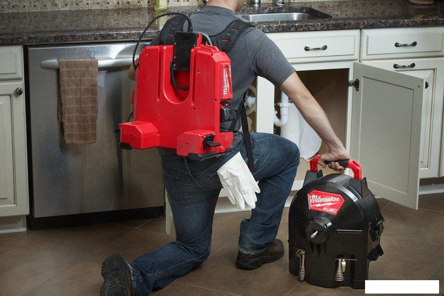 Прочистная машинка Milwaukee M18 FUEL M18FFSDC10-0 4933459707 (без АКБ)