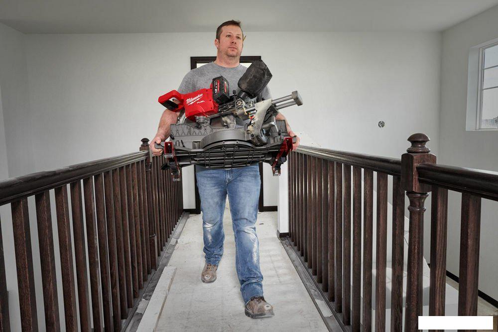 Торцовочная пила Milwaukee M18 FUEL M18FMS305-0 4933471205 (без АКБ)