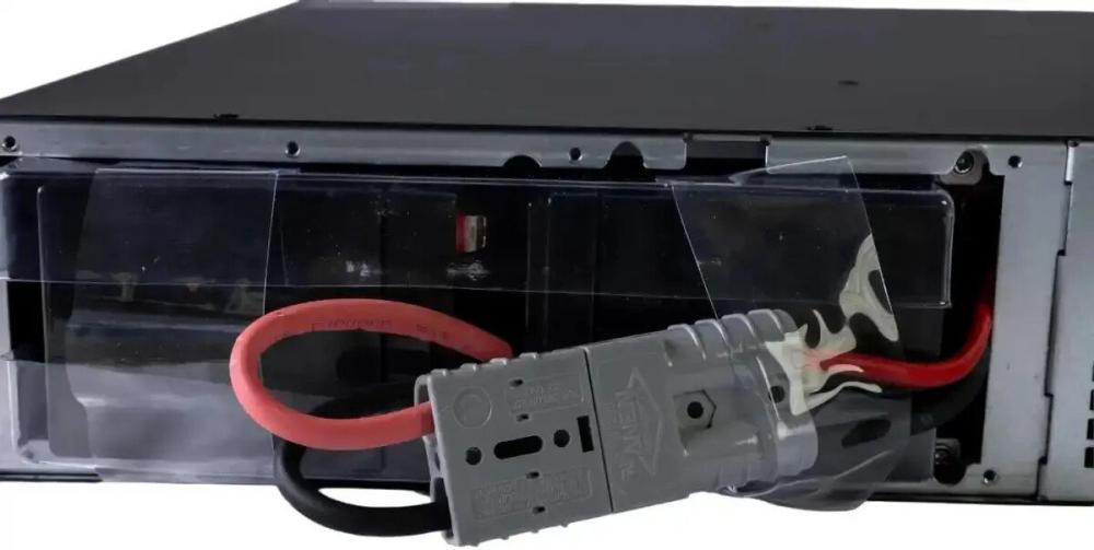 Источник бесперебойного питания Systeme Electric SRTSE2000RTXLIG2-NC
