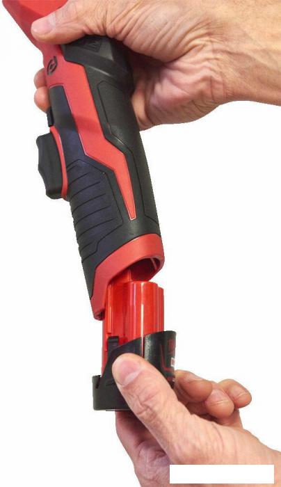 Труборез Milwaukee M12 PCSS-202C 4933479242 (с 2-мя АКБ, кейс)