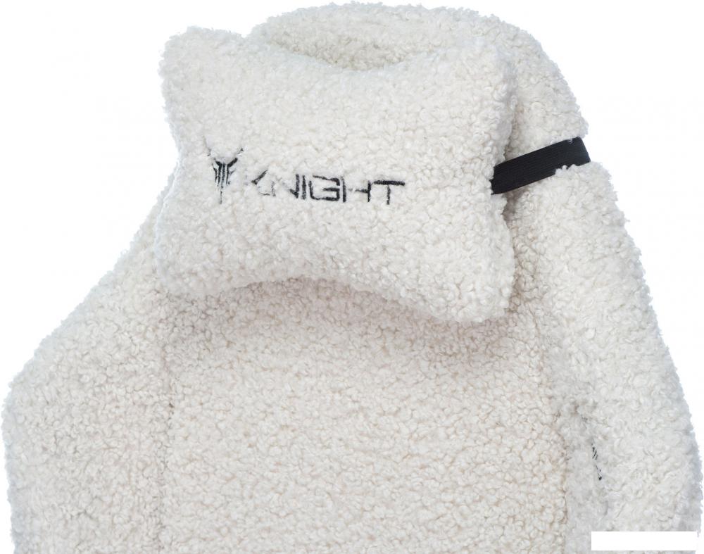 Игровое (геймерское) кресло Knight T1 (молочный)