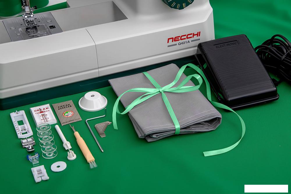 Электромеханическая швейная машина Necchi Q421A