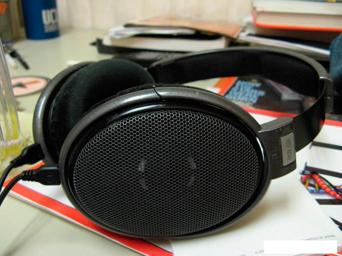 Наушники Sennheiser HD 600